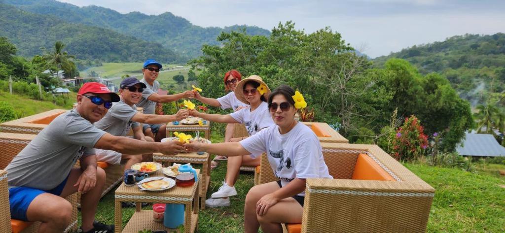 Jaya Hill Garden Hotel Kelimutu Bagian luar foto