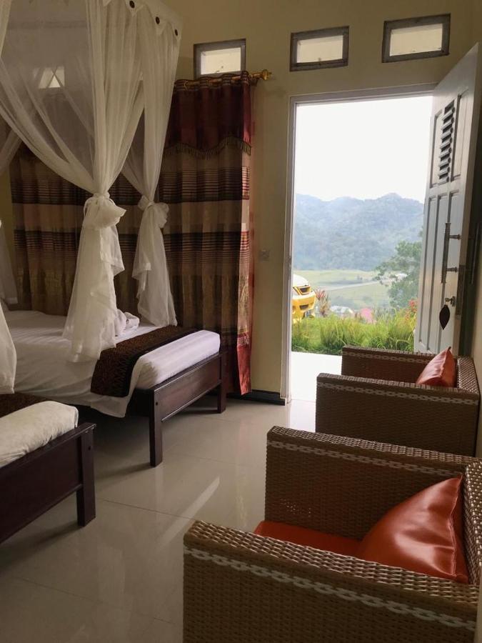 Jaya Hill Garden Hotel Kelimutu Bagian luar foto